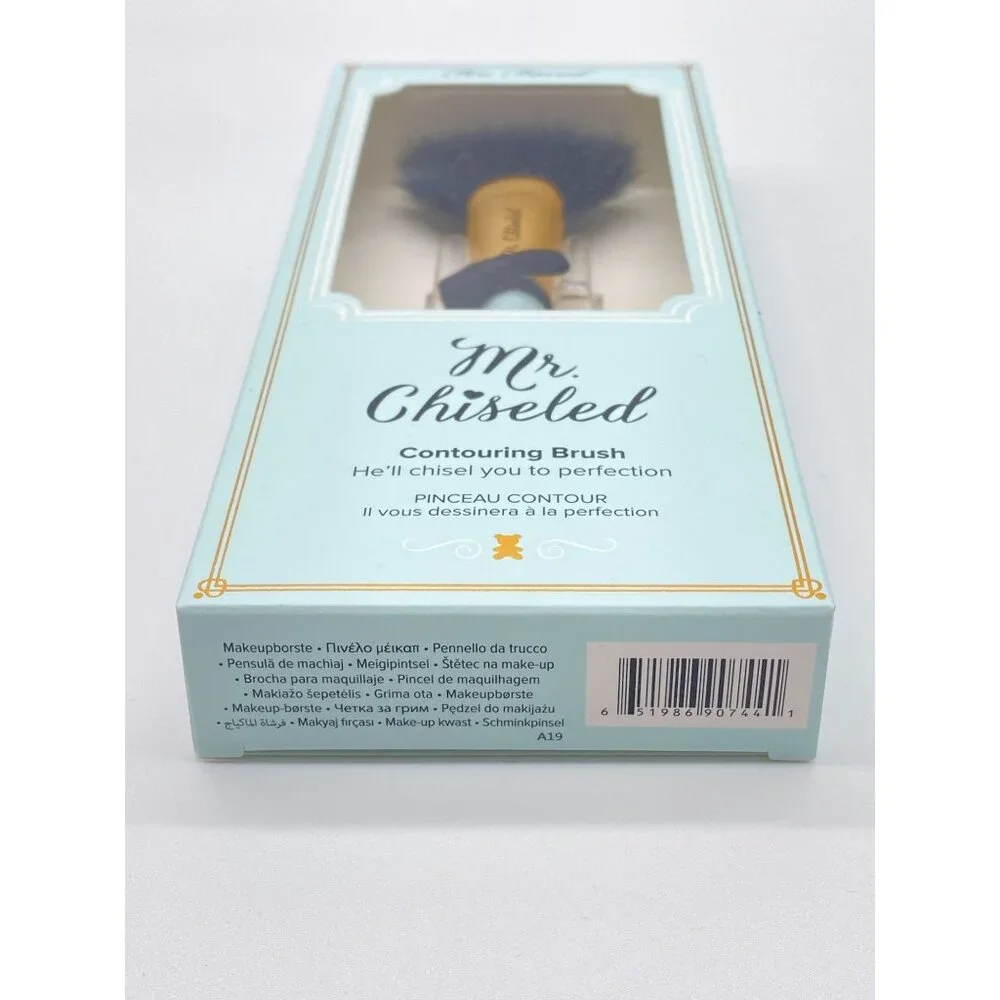 Too Faced Mr. Chiseled Contouring Brush